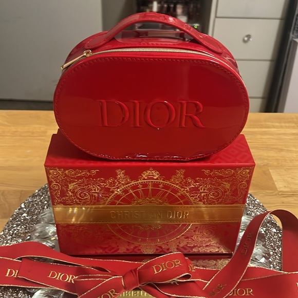 Christian Dior Red Vanity Case With Lunar New Year Box and Ribbon - Picture 3 of 12